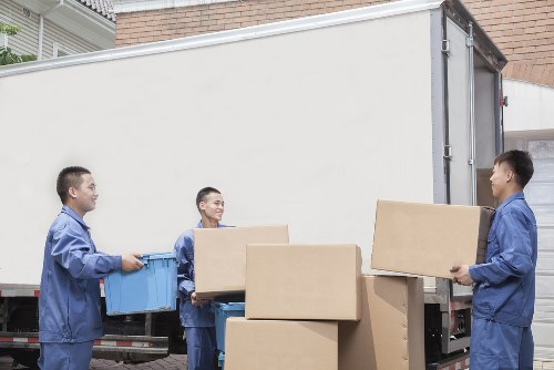 Packing and furniture handling for a Shepherds Bush house move