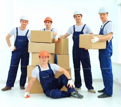 Local Shepherds Bush relocation with flat and office items