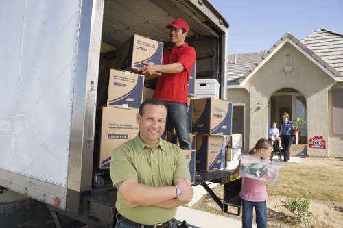 Digital payment options for Shepherds Bush Movers customers