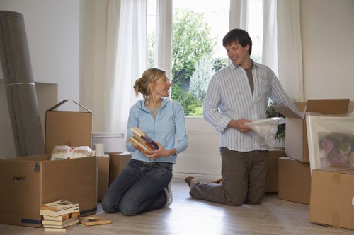 Different truck sizes available for Shepherds Bush removals