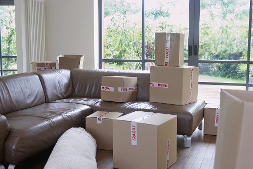 Careful loading support for a flat move in Shepherds Bush